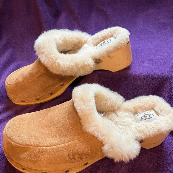 UGG Australia Kalie Suede Chestnut Studded Shearling lined Clogs Size 40 L-9 - Picture 1 of 6
